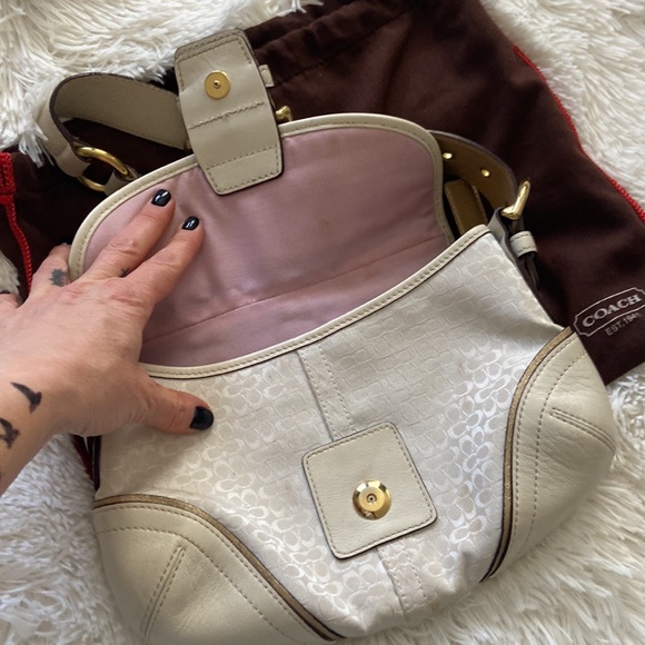 Coach monogram beige bag - Picture 5 of 7